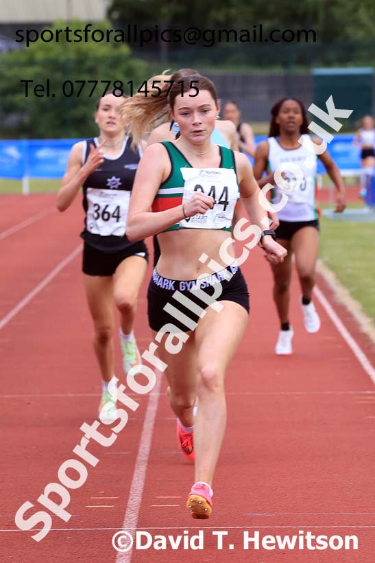 Senior and Under-20s Womens 800 metres, 2024 Northern Senior and Under-20s Track and Field Champs, Middlesbrough.  Photo: David T. Hewitson/Sports for All Pics